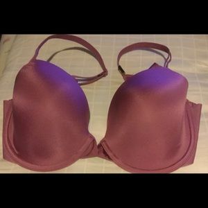 Price Drop!!!   Victoria’s Secret NWT 38c Bra